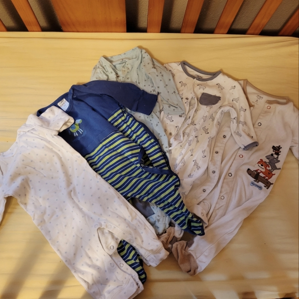 3/$15 6 month sleepers lot